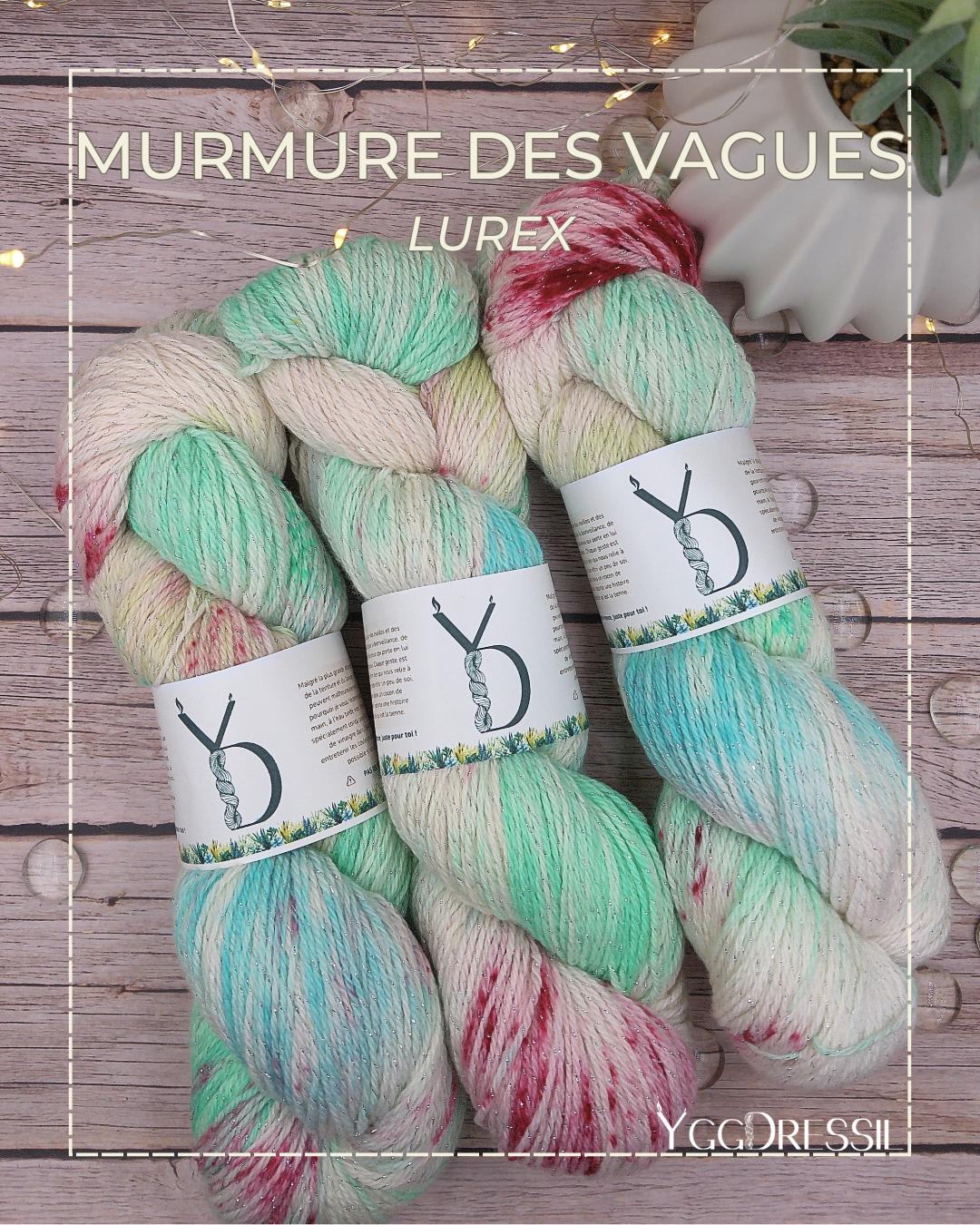 Murmure des vagues - 100g - Fingering - Lurex - Écheveaux de laine teints à la main.