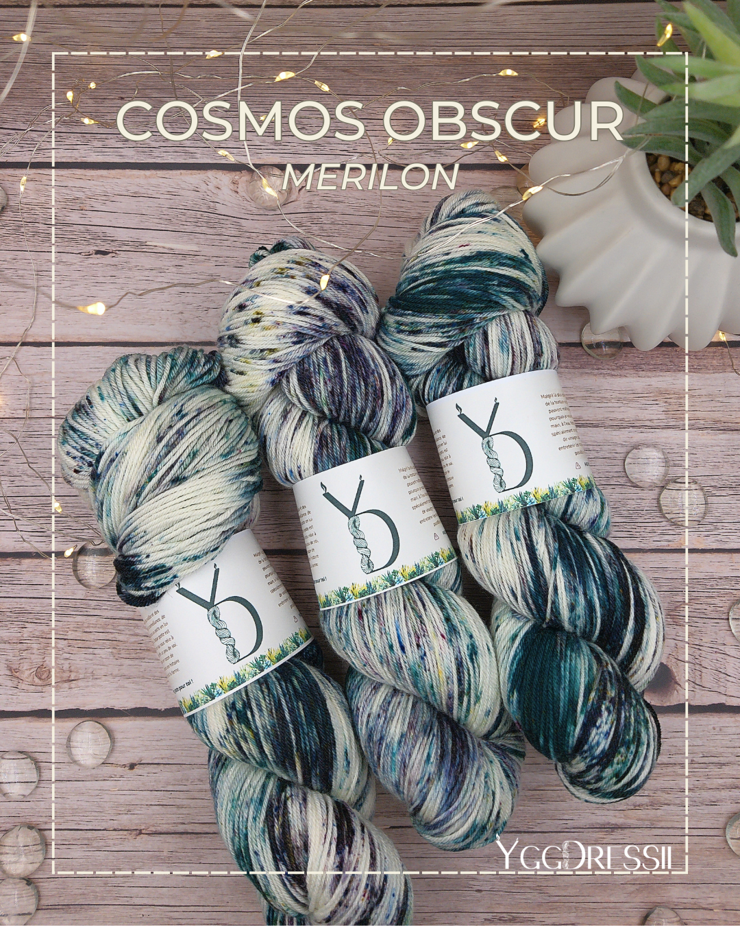 Cosmos obscur - 100g - Fingering - Mérilon - Écheveaux de laine teints à la main.