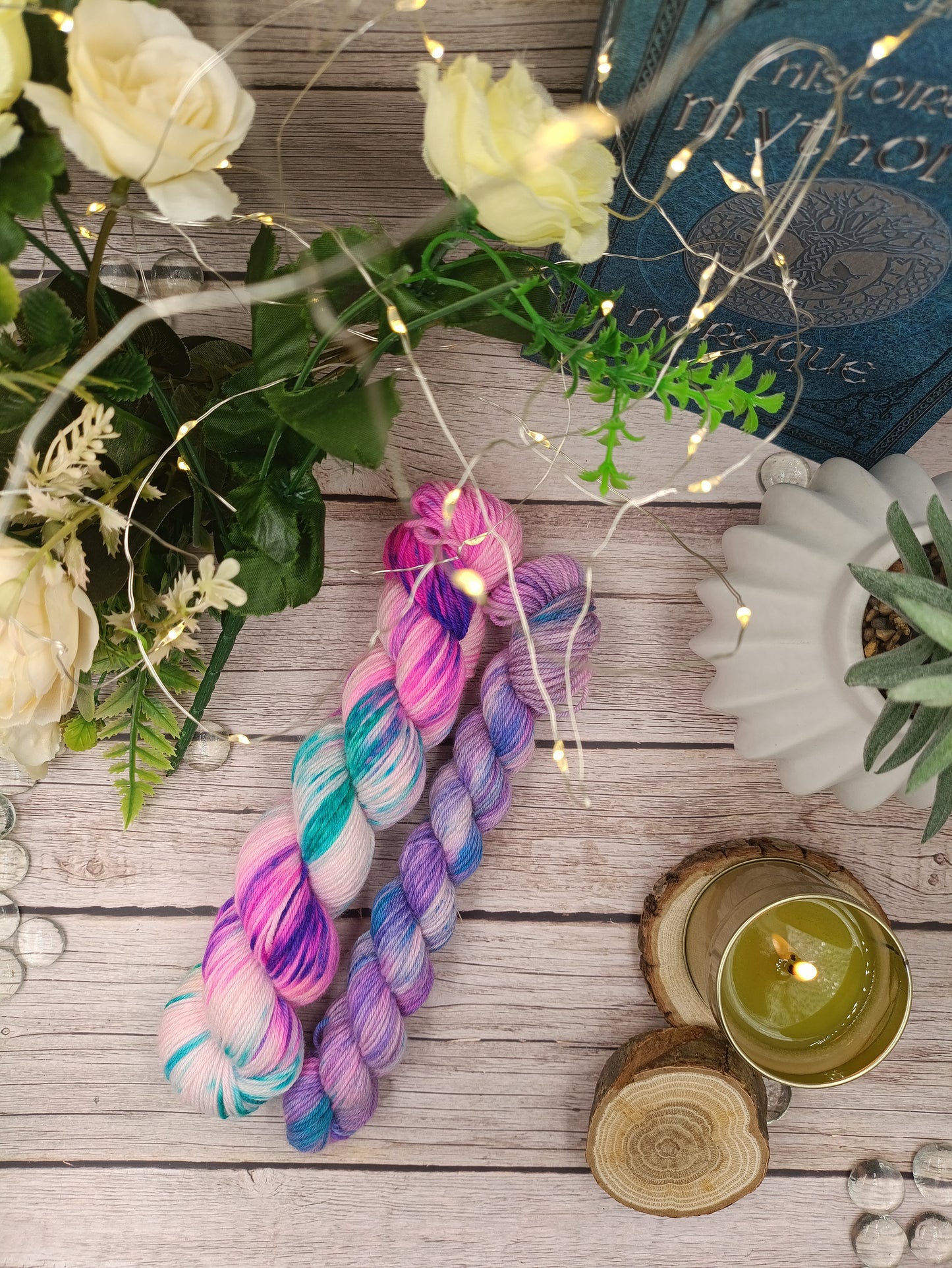 Mermaid Glow - Kit - Mérilon - Fingering - Écheveaux de laine teints à la main.