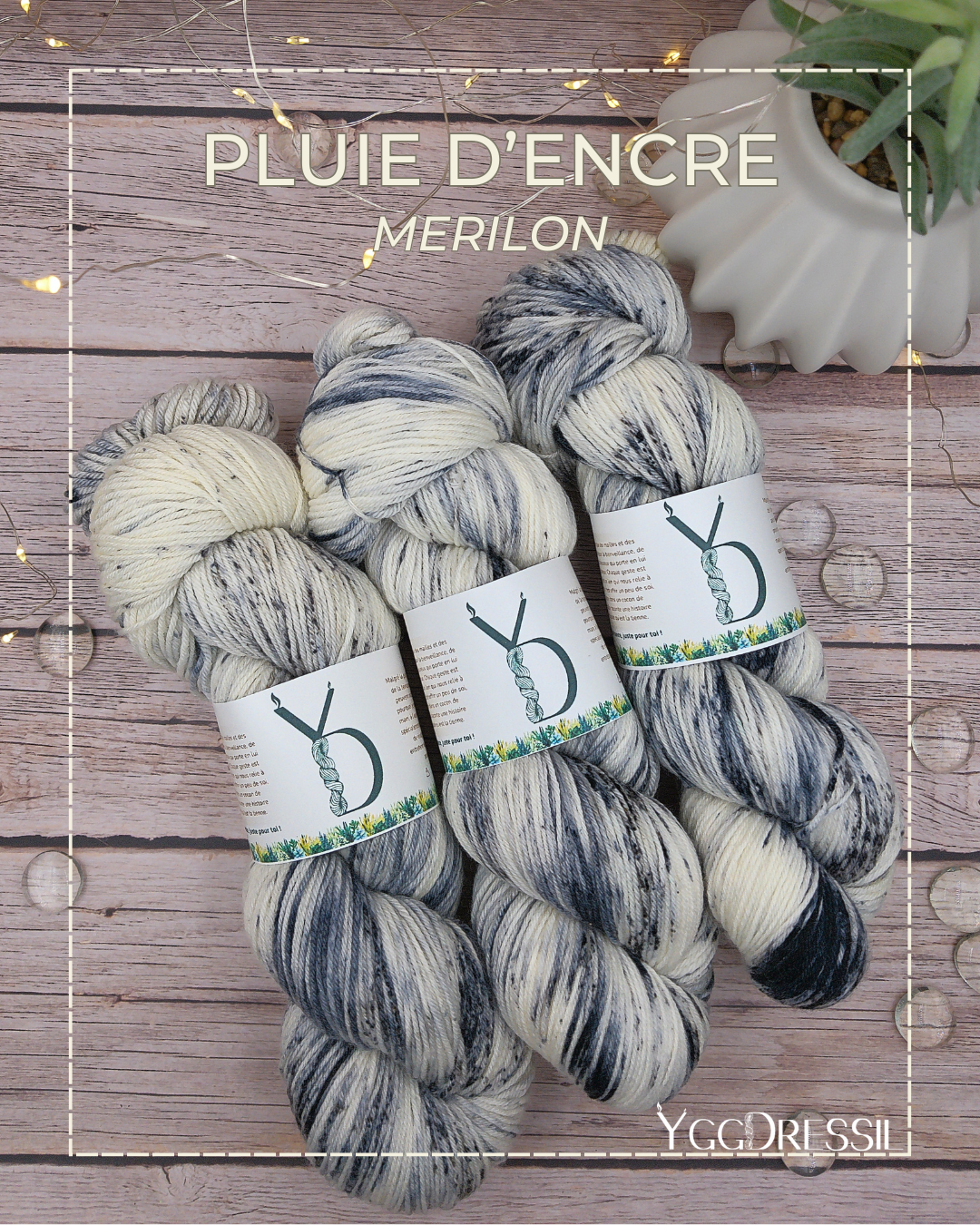 Pluie d’encre - 100g - Fingering - Mérilon - Écheveaux de laine teints à la main.