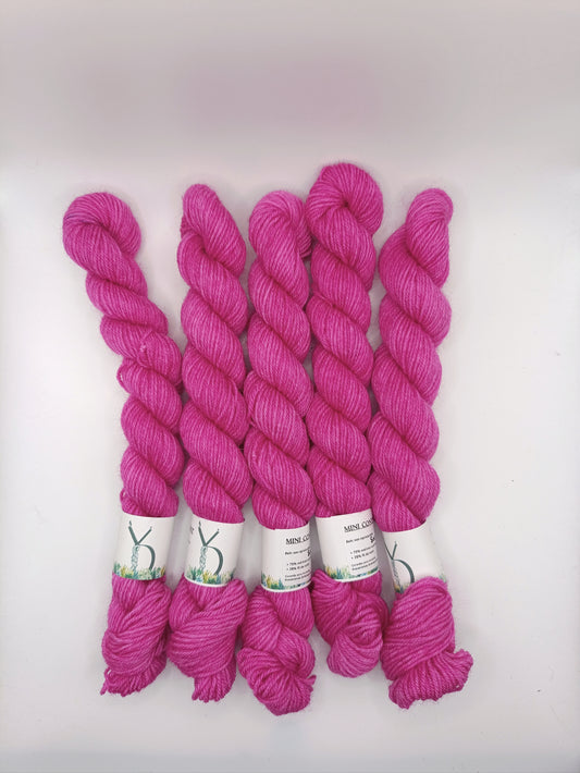 Mini contrastant 20G - Base: Sock - Écheveaux de laine teints à la main.
