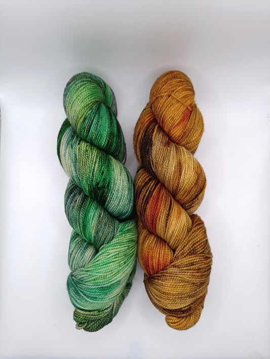 Duo: 2x100g - Mérilon-twist - Fingering - Écheveaux de laine teints à la main.